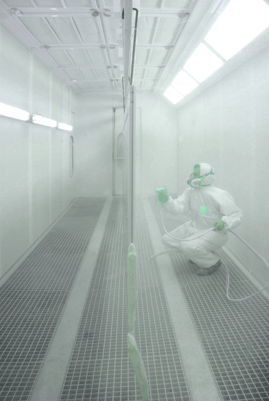 Flüssige Beschichtungslinie Lackierbeschichtungssystem Sprühbeschichtungslinie Automatische Lackieranlage Lackierkabine Aushärtungsofen Lackauftrag Trocknungssystem für Lack Beschichtungstechnologie Pulverbeschichtung vs. Flüssigbeschichtung Elektrostatische Beschichtung Lackierfertigung Industrielle Beschichtungssysteme Automatisiertes Lackieren Beschichtungsprozess Hochleistungs-Lackieranlage Oberflächenvorbereitung Lackmischsystem Industrielle Sprühkabine Lackiersystem Liquid Coating Line Paint Coating System Spray Coating Line Automatic Paint Line Painting Booth Curing Oven Paint Application Paint Drying System Coating Technology Powder Coating vs. Liquid Coating Electrostatic Coating Paint Finishing Industrial Coating Systems Automated Painting Coating Process High-Performance Paint Line Surface Preparation Paint Mixing System Industrial Spray Booth Paint Spray System Ligne de Revêtement Liquide Système de Revêtement de Peinture Ligne de Peinture par Pulvérisation Ligne de Peinture Automatique Cabine de Peinture Four de Durcissement Application de Peinture Système de Séchage de Peinture Technologie de Revêtement Peinture en Poudre vs Peinture Liquide Revêtement Électrostatique Finition de Peinture Systèmes de Revêtement Industriel Peinture Automatisée Processus de Revêtement Ligne de Peinture Haute Performance Préparation de Surface Système de Mélange de Peinture Cabine de Pulvérisation Industrielle Système de Pulvérisation de Peinture خط الطلاء السائل نظام الطلاء بالدهان خط الطلاء بالرذاذ خط الطلاء الأوتوماتيكي كابينة الطلاء فرن المعالجة تطبيق الطلاء نظام تجفيف الطلاء تقنية الطلاء الطلاء بالمسحوق مقابل الطلاء السائل الطلاء الكهربائي تشطيب الطلاء أنظمة الطلاء الصناعية الطلاء الآلي عملية الطلاء خط الطلاء عالي الأداء تحضير السطح نظام خلط الطلاء كابينة الرش الصناعية نظام رش الطلاء Linie de vopsire lichidă Sistem de vopsire cu pulverizare Linie de vopsire automată Cabina de vopsire Cuptor de uscare Aplicare vopsea Sistem de uscare a vopselei Tehnologie de vopsire Pulverizare electrostatică Finisare vopsea Sisteme industriale de vopsire Vopsire automată Proces de vopsire Linie de vopsire performantă Pregătire suprafață Sistem de amestecare vopsea Cabina de pulverizare industrială Sistem de pulverizare vopsea Линия за течни покрития Система за нанасяне на боя чрез пръскане Автоматизирана линия за боядисване Бояджийска кабина Пещ за изсушаване Нанасяне на боя Система за сушене на боя Технология за покритие Електростатично покритие Завършване на боя Индустриални системи за покритие Автоматизирано боядисване Процес на покритие Линия за боядисване с висока производителност Подготовка на повърхността Система за смесване на боя Индустриална пръскачна кабина Система за пръскане на боя Flydende belægningslinie Malingsbelægningssystem Automatisk malerline Malerkabine Hærdningsovn Malingsapplikation Tørringssystem for maling Belægningsteknologi Elektrostatiske belægning Malingsafslutning Industrielle belægningssystemer Automatisk maleri Belægningsproces Højtydende malerlinje Overfladeforberedelse Malesystem Industriel sprøjtekabine Malingssprøjtesystem Línea de recubrimiento líquido Sistema de recubrimiento por pulverización Línea de pintura automática Cabina de pintura Horno de curado Aplicación de pintura Sistema de secado de pintura Tecnología de recubrimiento Recubrimiento electrostático Acabado de pintura Sistemas de recubrimiento industrial Pintura automatizada Proceso de recubrimiento Línea de pintura de alto rendimiento Preparación de superficies Sistema de mezcla de pintura Cabina de pulverización industrial Sistema de pulverización de pintura Линия жидкого покрытия Система покрытия краской Автоматическая покрасочная линия Покрасочная кабина Печь для отверждения Нанесение краски Система сушки краски Технология покрытия Электростатическое покрытие Завершающая покраска Промышленные системы покрытия Автоматическая покраска Процесс покрытия Высокопроизводительная покрасочная линия Подготовка поверхности Система смешивания краски Промышленная распыляющая кабина Система распыления краски Flytande beläggningslinje Målningsbeläggningssystem Automatisk målningslinje Målningskabin Härdugn Målningsapplikation Torksystem för målarfärg Beläggningsteknologi Elektrostatiskt beläggning Målningsavslutning Industriella beläggningssystem Automatisk målning Beläggningsprocess Högpresterande målningslinje Ytförberedelse Målningssystem Industriell sprutkabine Målningssprutssystem Riadok tekutého náteru Systém náteru striekaním Automatická lakovacia linka Lakovacia kabína Pece na vytvrdzovanie Aplikácia farby Systém sušenia farby Technológia povrchovej úpravy Elektrostatické nátery Povrchová úprava farby Priemyselné náterové systémy Automatické lakovanie Proces lakovania Vysokovýkonná lakovacia linka Príprava povrchu Systém miešania farby Priemyselná striekacia kabína Systém striekania farby Linija za tečno premazivanje Sistem za premazivanje farbom Automatska linija za lakiranje Kabina za lakiranje Peć za stvrdnjavanje Nanošenje boje Sistem za sušenje boje Tehnologija premazivanja Elektrostaticko premazivanje Završni premaz boje Industrijski sistemi za premazivanje Automatizovano lakiranje Proces premazivanja Linija za lakiranje visokih performansi Priprema površine Sistem za mešanje boje Industrijska kabina za prskanje Sistem za prskanje boje Linja e mbulimit të lëngët Sistemi i mbulimit me spërkatje Linja automatike e pikturës Kabina e pikturës Furra e ngurtësimit Aplikimi i bojës Sistemi i tharjes së bojës Teknologjia e mbulimit Mbulesa elektrostatike Përsosja e bojës Sistemet industriale të mbulimit Piktura automatike Procesi i mbulimit Linja e pikturës me performancë të lartë Përgatitja e sipërfaqes Sistemi i përzierjes së bojës Kabina industriale e spërkatjes Sistemi i spërkatjes së bojës